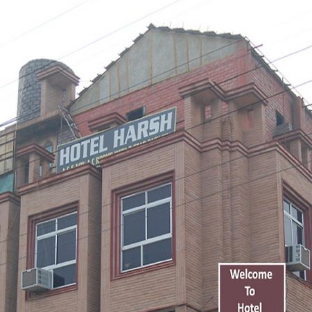 Harsh Hotel Suratgarh Bagian luar foto